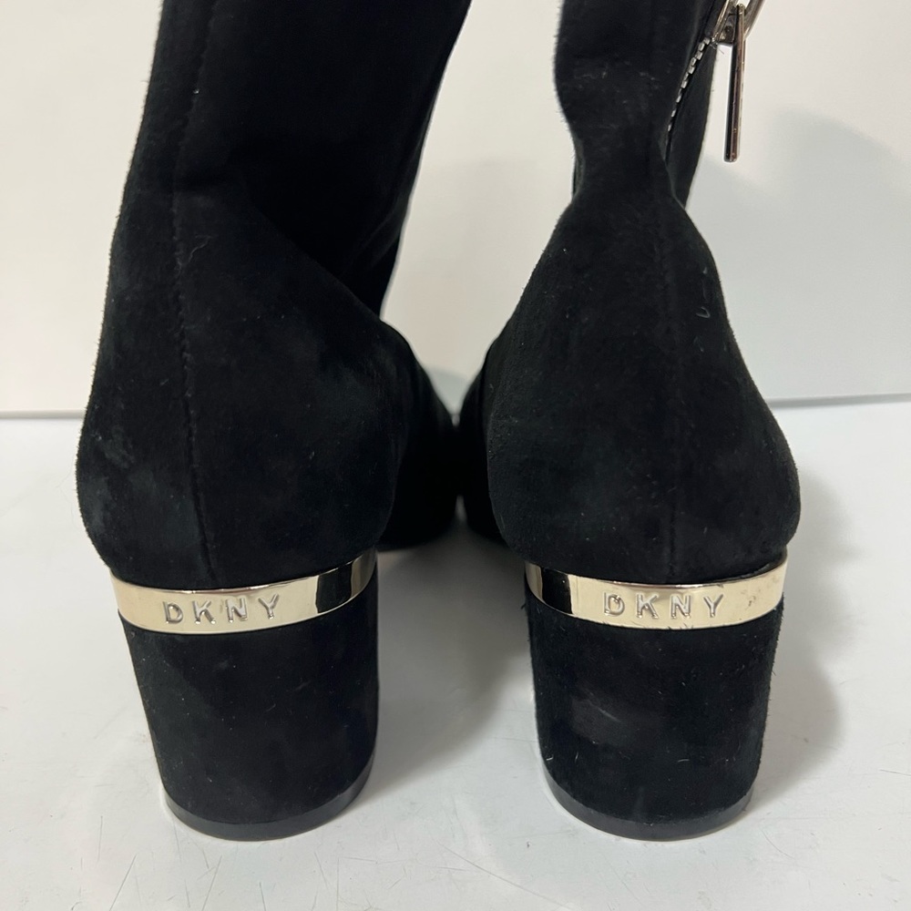 DKNY super cute Corrie boots - Picture 6 of 11